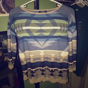 Patterned 3/4 Sleeve Sweater